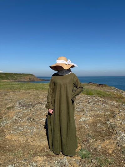 Lumière | Cotton abaya in olive